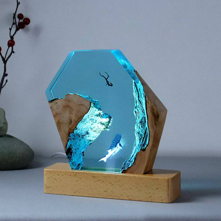 Full display angle of resin lamp ornament