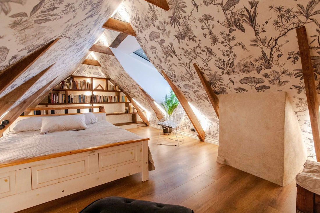 Maximalist Wallpaper Ideas & Trends for Bold Living Spaces 