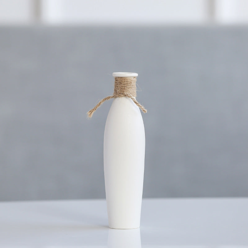 Modern And Simple Ceramic Vase with Artificial Flower