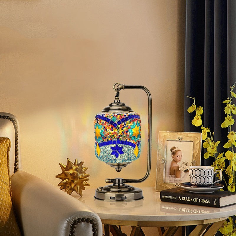 Decorative Gift Table Lamp For Hotel Home Stay Bar