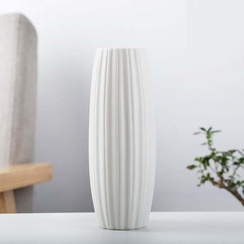 White Vase for Living Room – Handmade Polished Ceramic – Splendas