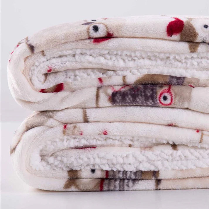 Fleece plush throw blanket floral pattern close up