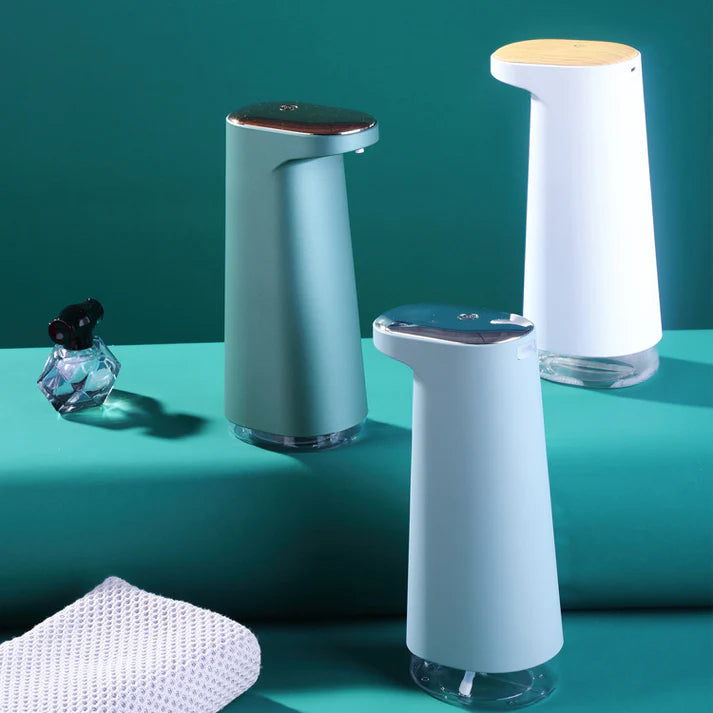 USB rechargeable foam dispenser with charging port