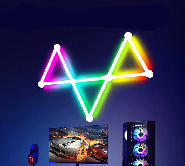 Triangle shape formed with graffiti splicing lamp pieces
