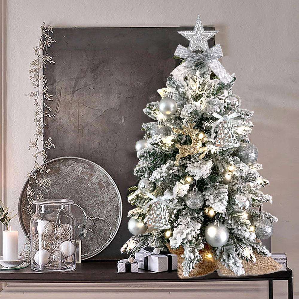 Mini Christmas tree with gift boxes underneath